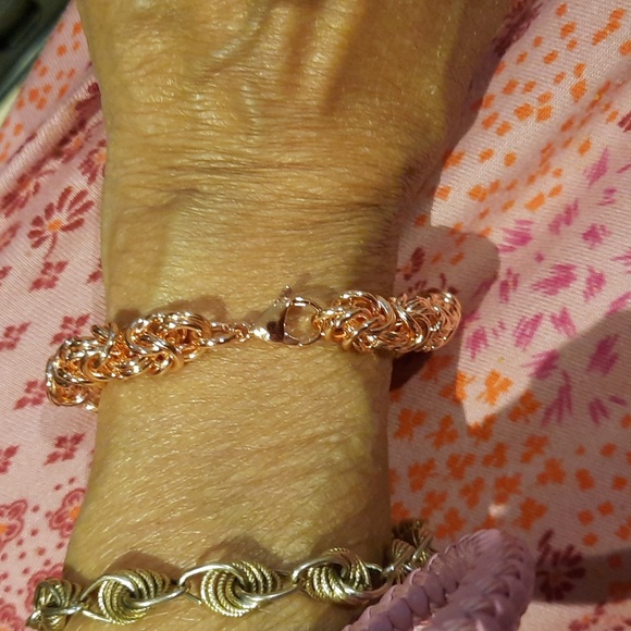 New AUTHENTIC 22K ROSE 🌹 gold over steel 7.25" heavy Chunky byzantine bracelet - Picture 1 of 7